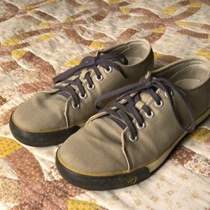 KEEN Casual shoes. 9M